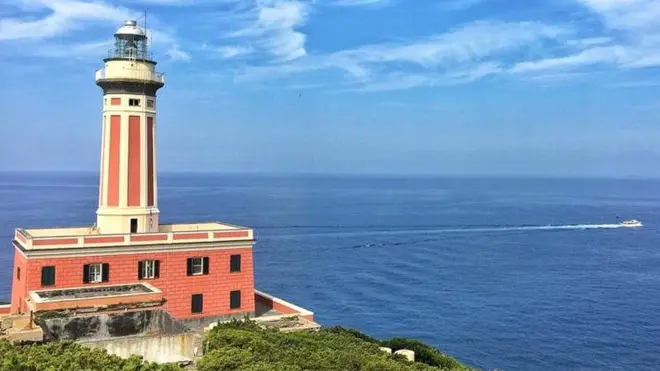 पुंता करेना का लाइट हाउस