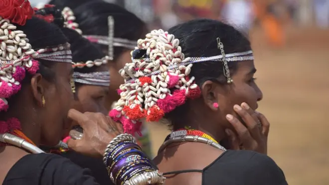 आदिवासी