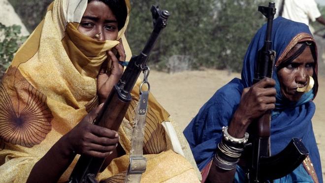 Les combattantes du Front populaire de libération de l'Erythrée (EPLF) sont considérées comme égales à leurs collègues masculins dans la lutte pour une Erythrée indépendante, 20 juin 1978.