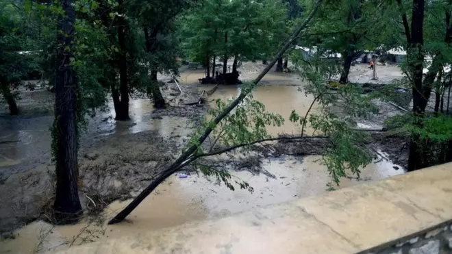 Poplavljeni park za kampovanje