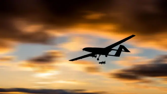 Військовий дрон - фото ілюстративне 