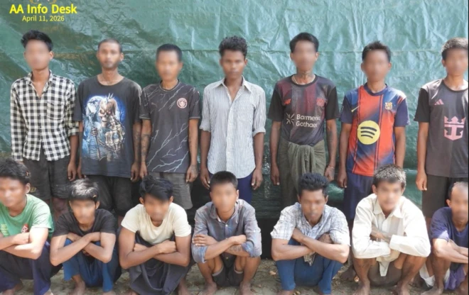 စစ်မှုထမ်း စုဆောင်းခံရပြီးနောက် ရှေ့တန်းမှာ အေအေထံ ထွက်ပြေးလာကြသူတွေလို့ အေအေ ဘက်က ရုပ်သံနဲ့သတင်းထုတ်ပါတယ်