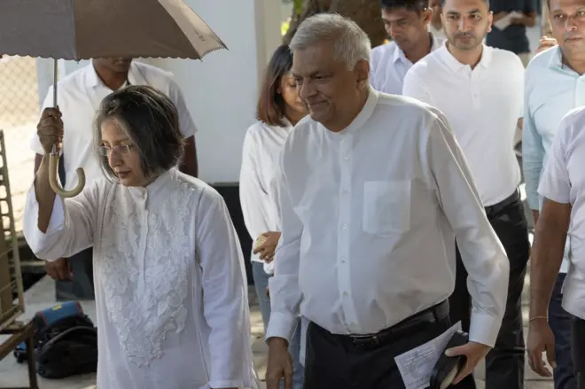 රනිල් වික්‍රමසිංහ සහ මෛත්‍රී වික්‍රමසිංහ