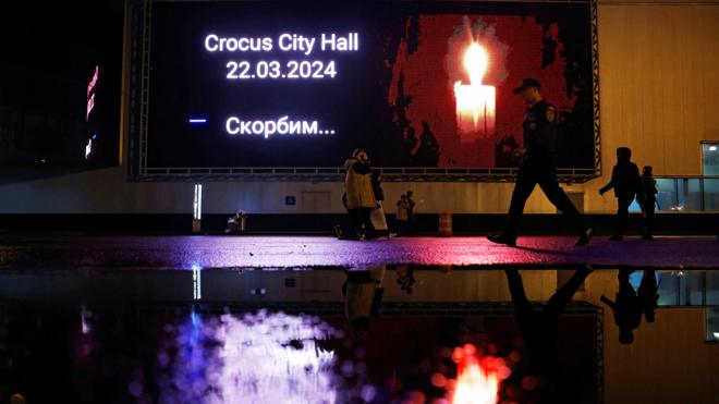 Homenagens às vítimas do atentado à casa de shows Crocus, perto de Moscou