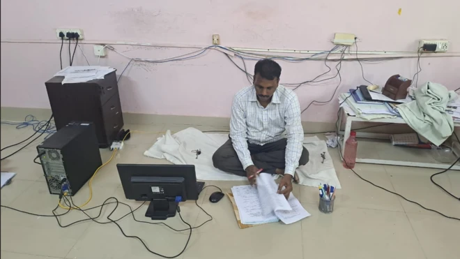 ఎస్వీ యూనివర్సిటీ, దళిత ప్రొఫెసర్, వెటర్నరీ యూనివర్సిటీ, ప్రిన్సిపాల్