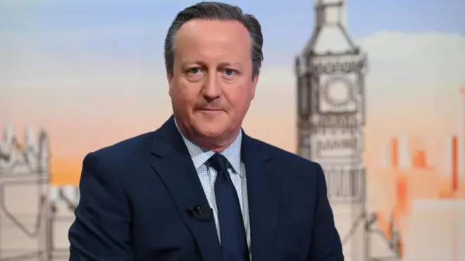 دیوید کامرون گفته است: «حدود کردن تحویل تسلیحات به اسرائیل به دلیل جنگ در غزه، حماس را تقویت می‌کند و امکان توافق برای آزادی گروگان‌های اسرائیلی را کمتر می‌کند»