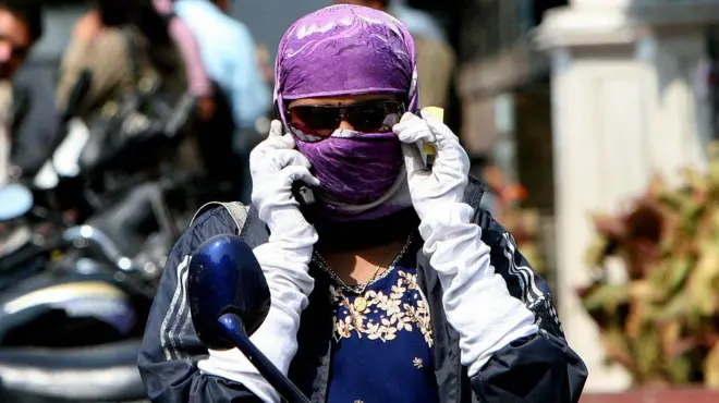 ट्रॅफिकजवळ उभं राहिल्यावर शरीरात काय होतं? रक्तात दिसले प्रदूषणाचे काळे कण