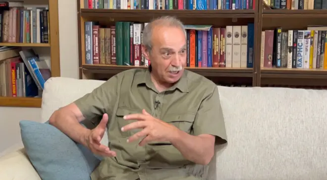 Azərbaycanın keçmiş Prezidenti Əbülfəz Elçibəyin mətbuat katibi olmuş Arif Əliyev 