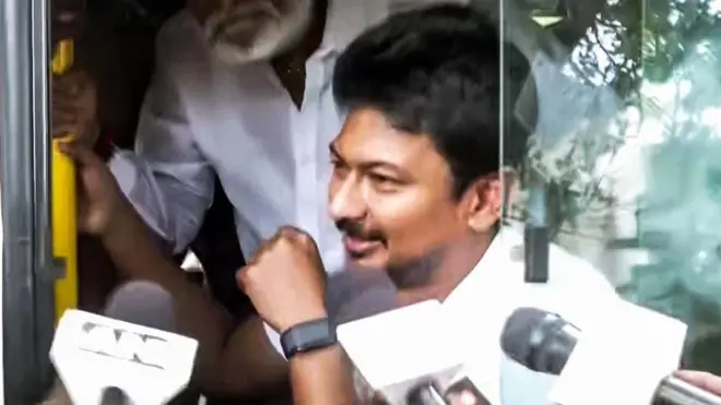 உதயநிதி கைது ஆவாரா, விஜய் பற்றி சர்ச்சைப் பேச்சு