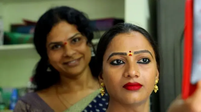 ట్రాన్స్‌జెండ‌ర్