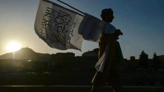 پرچم طالبان