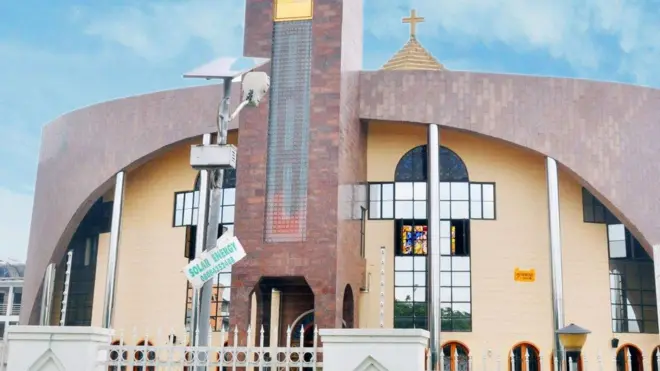 Holy Trinity Catholic Church building