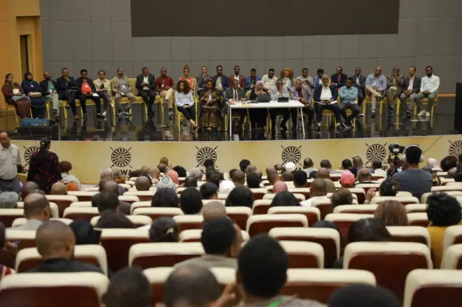 በአዲስ አበባ የአጀንዳ ልየታ በተካሄደበት ጊዜ 