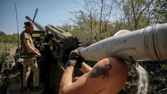 Бойцы 24-й механизированной бригады ВСУ возле Часова Яра