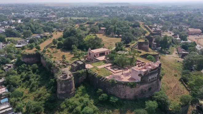 धार किल्ला 