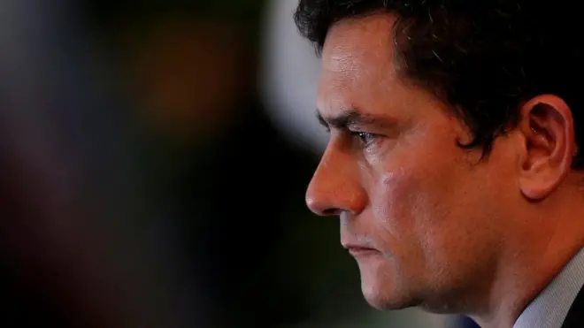 'Leitura atenta revela que não tem nada ali apesar das matérias sensacionalistas', disse Moro no Twitter