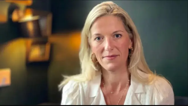 Fiona Rugg waxay sheegtay in la wajahayo xaqiiqada ku saabsan falalka “naxdin leh” ee aabbahood ay ka caawisay bogsashada.