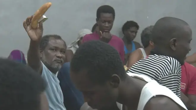 ኣብ መዳጎኒ ስደተኛታት ሊብያ