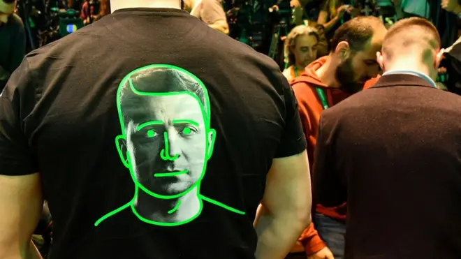 Зеленський на футболці