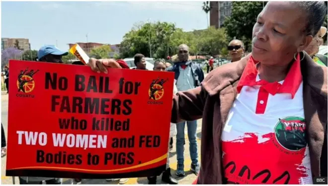 Àwọn tó ṣe ìfẹ̀hónúhàn níta ilé ẹjọ́