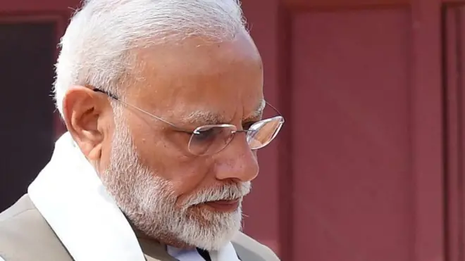 नरेंद्र मोदी