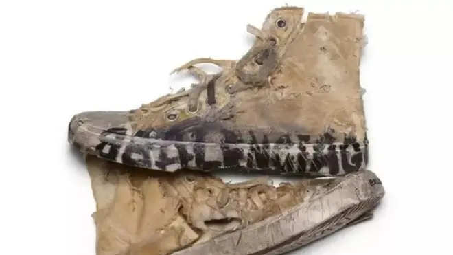 sepatu rusak balenciaga