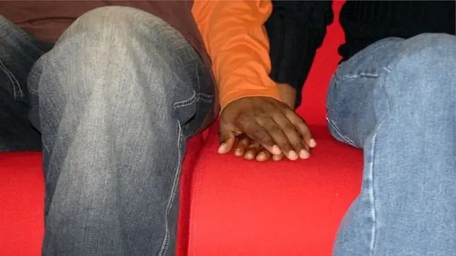 تنزانیہ میں ہم جنس پرستی غیرقانونی ہے اور اس پر تیس برس تک قید کی سزا ہوسکتی ہے