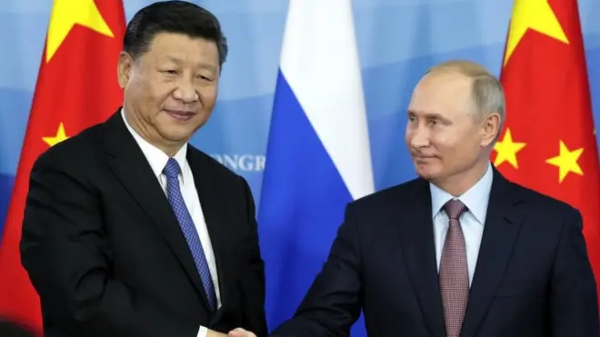 पुतिन और शी जिनपिंग साल 2018 में