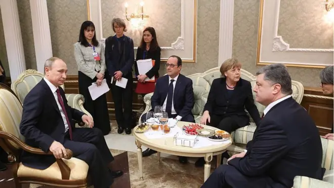 Під час перемовин у Мінську Путін погрожував