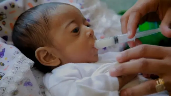 Абдулазизова мајка каже да у Гази не може да набави намирнице које су му потребне