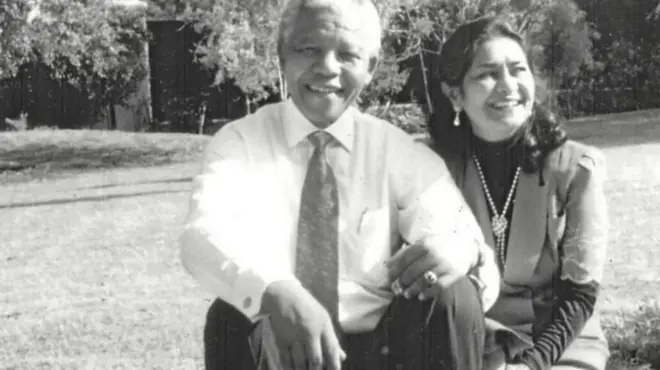 نېلسن منډېلا