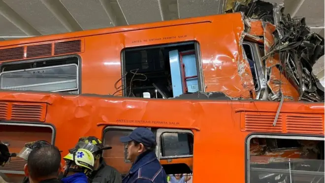 El accidente ocurrió cerca de las 23:37 hora local en la estación de Tacubaya.