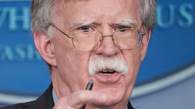 أوردت تقارير أن مستشار الرئيس ترامب للأمن الوطني جون بولتون هو الذي دفع باتجاه إلغاء معاهدة حظر الأسلحة النووية متوسطة المدى