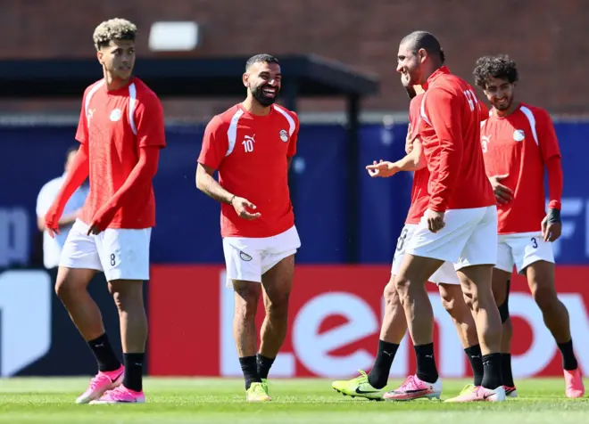 كأس العالم 2026: مصر والسعودية تستهلان مشوارهما المونديالي بمواجهتين أمام بلجيكا وأوروغواي