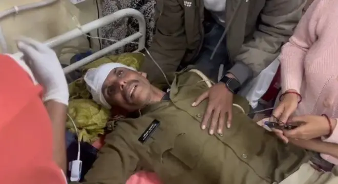 બીબીસી ગુજરાતી, ગુજરાત, બીબીસી, અમદાવાદ, બનાસકાંઠા, પોલીસ પર હુમલો