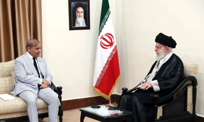 دیدار رهبر ایران با شهباز شریف