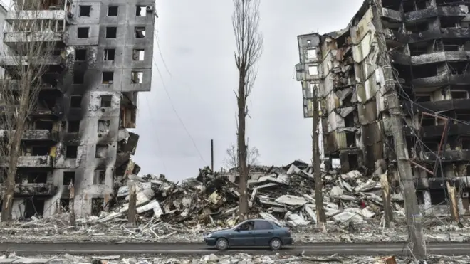 Police say hundreds of people could be buried under shelled apartment blocks in the town of Borodyanka