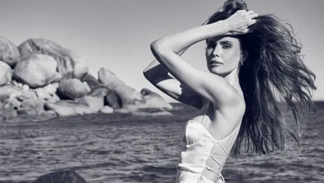 మోడల్ మార్కీ