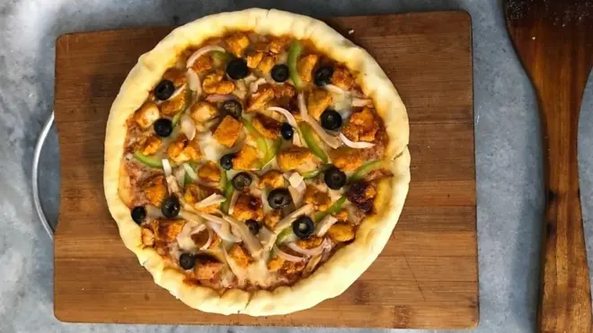 بغیر اوون کے پیزا گھر میں بنائیں