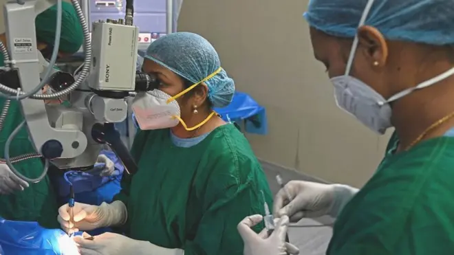 انڈیا، ڈاکٹر