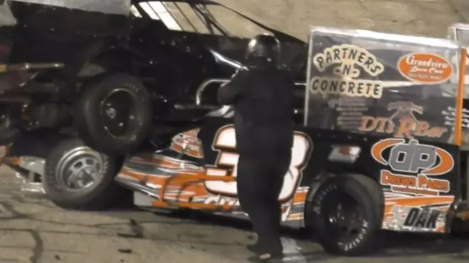 бійка на автотрасі