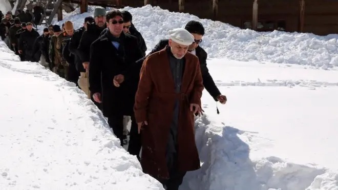 ولسمشر غني دولتي چارواکو ته امر کړی، چې مرستې ډېرې کړي او د ټپیانو په درملنه کې چټک ګام واخلي