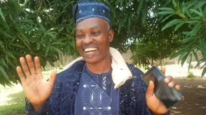 Pasitori Ade Abraham avuga ko Imana ari yo yamweretse aho iryo rembo riri