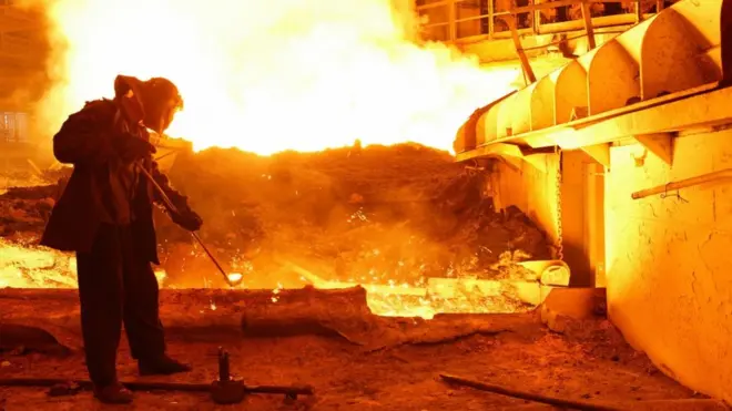 Боротьба за ринки в усьому світі, яка розгорнеться через американські мита, матиме вплив на українських металургів