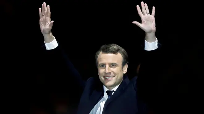 ماكرون يقول إنه سيركز فترة حكمه على محاربة الفرقة