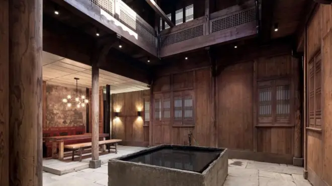 Architecture de maisons anciennes 