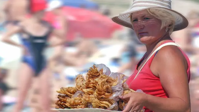 Продаж їжі на пляжі цього сезону, швидше за все, заборонять. Але остаточні санітарно-гігієнічні вимоги ще не затверджені