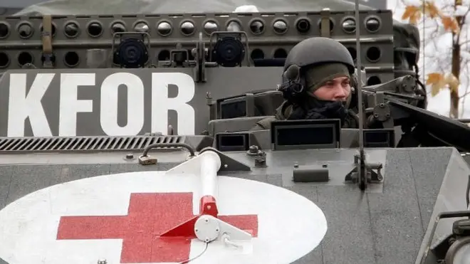 Статус и задачи миротворческих сил НАТО в Косове теперь могут быть пересмотрены, - пригрозил генсек альянса Столтенберг