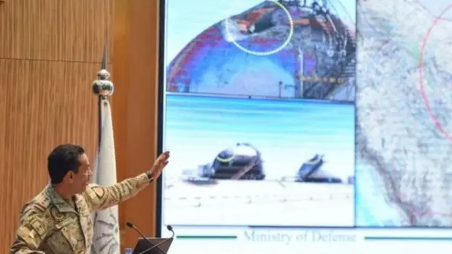 کرنل مالک سنیچر کو ہونے والے حملے سے متعلق تصاویر اور ویڈیو شیئر کر رہے ہیں