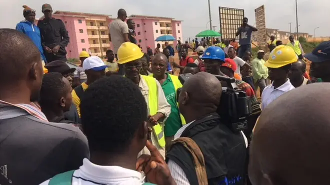 Workers weh deh di strike for Olembe